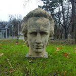 Colecția Cornel Medrea – eleganță și grandoare