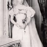 Ținută și protocol în societatea românească modernă