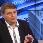 Cum se găsesc sursele de încredere în epoca fake news