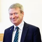 Interviu cu E.S. Paul McGarry: „Încurajez pe toată lumea să viziteze expoziții, muzee de artă și istorie”